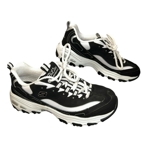 Skechers Sport Women's D'Lites Biggest Fan Memory Foam Sneaker Black/White - Picture 2 of 9